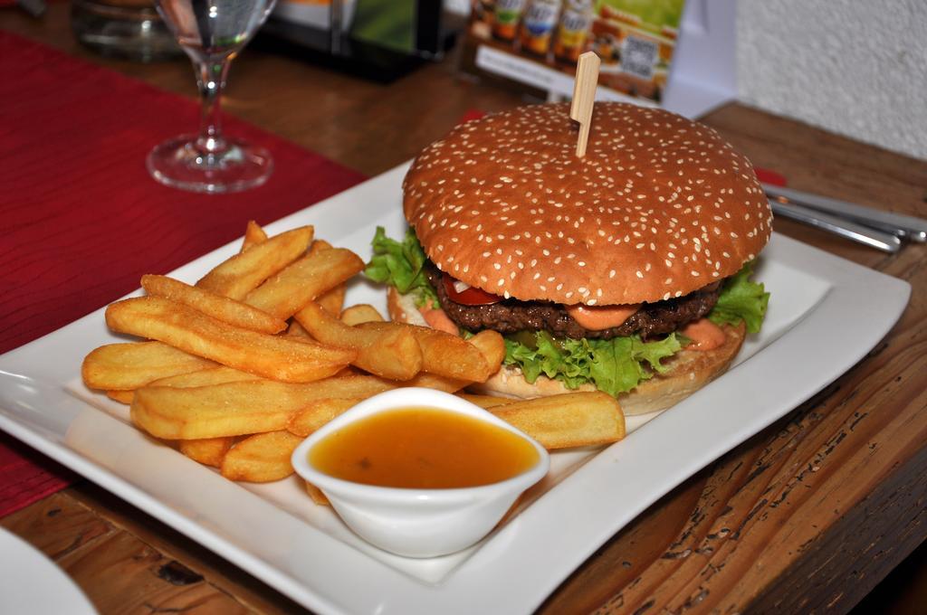 Steakhouse & Crazy Horse Gasthuis